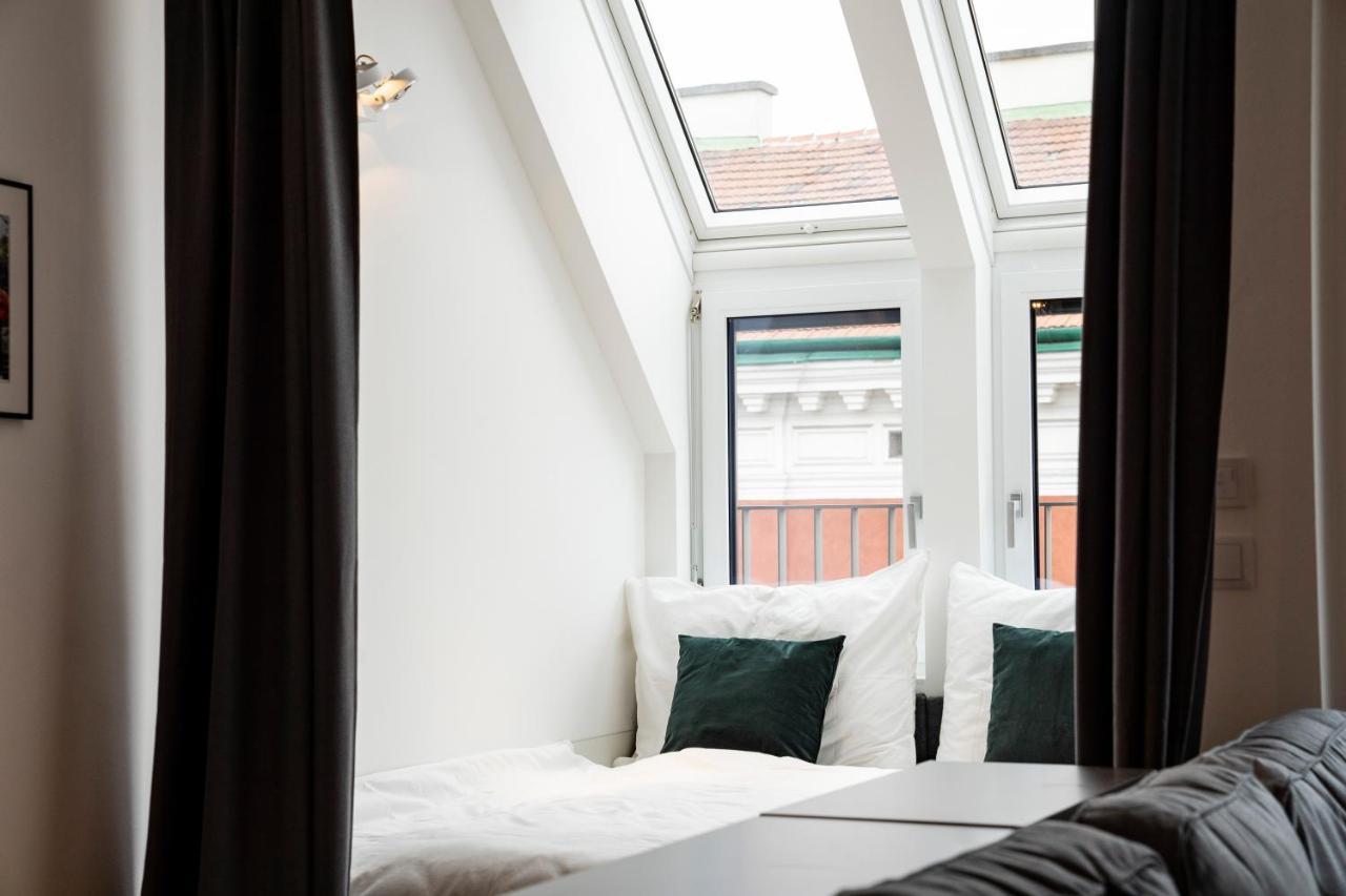 Boutique Design-Apartments Wina Bagian luar foto