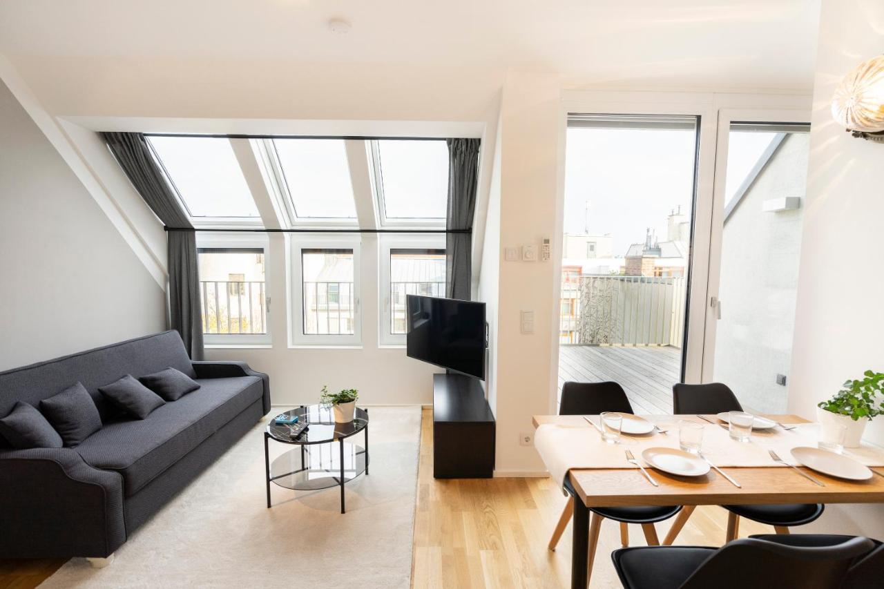 Boutique Design-Apartments Wina Bagian luar foto
